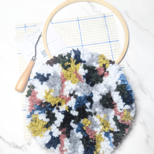 Handmade DIY Round Latch Hook Kit - Vintage